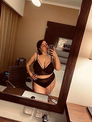Sophie_Mazi. leaked photo #16