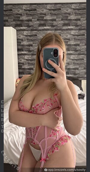 Sophie_mzt Nude Leaked Photo #12