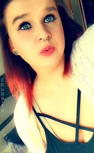 SophieSchmande Nude Leaked Photo #5