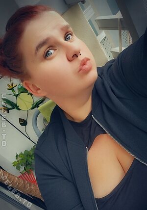 SophieSchmande Nude Leaked Photo #28