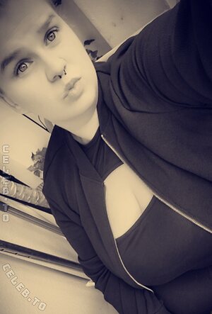 SophieSchmande Nude Leaked Photo #29