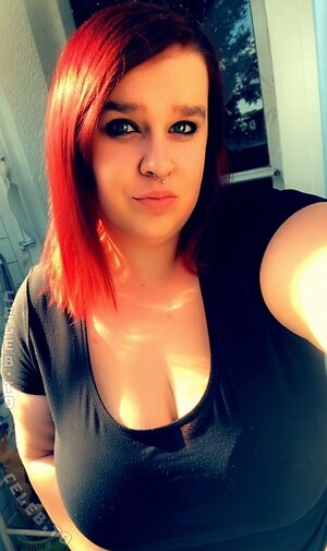 SophieSchmande More Nude Photos