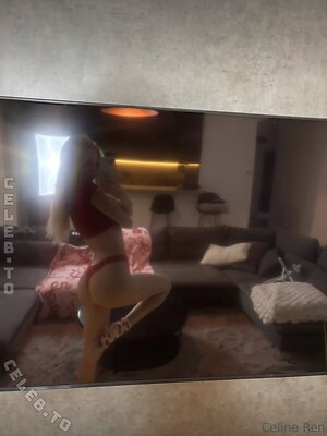 Sophiesouth Nude Leaked Photo #6