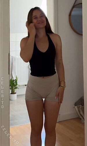 Sophiia.ugc photo