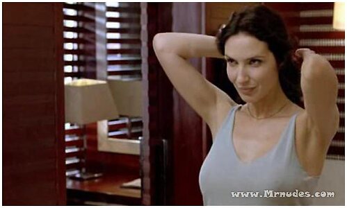 Soraia Chaves leaked photo #4