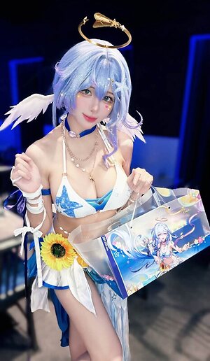 Soraqq leaked photo #6