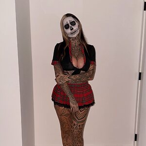Split_tongue_bri leaked photo #15