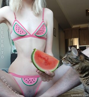 spoiledbratcat photo