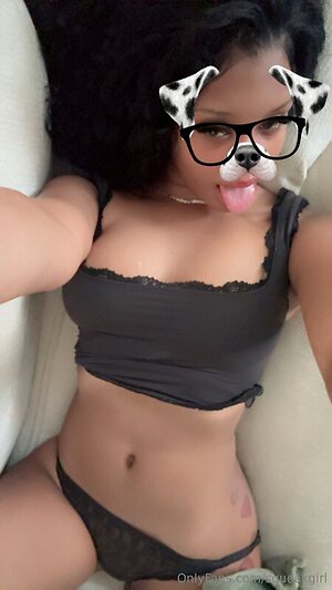 Squeakgirl leaked photo #5