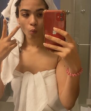 Sri Lanka leaked photo #82