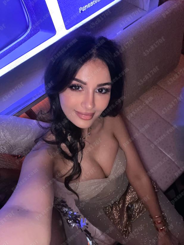 SSSniperwolf leaked photo #94