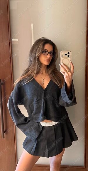 SSSniperwolf leaked photo #96