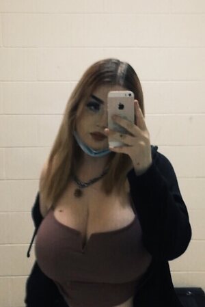 St0ned_aliyah leaked photo #31