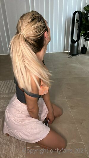 Stacey Hampton leaked photo #38