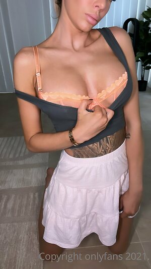 Stacey Hampton leaked photo #46