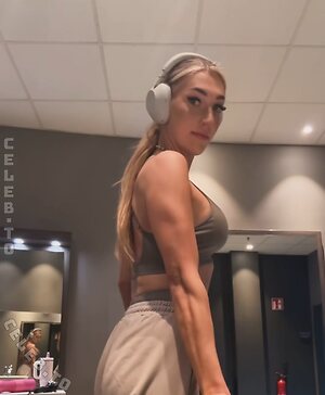 Starletnova Nude Leaked Photo #27