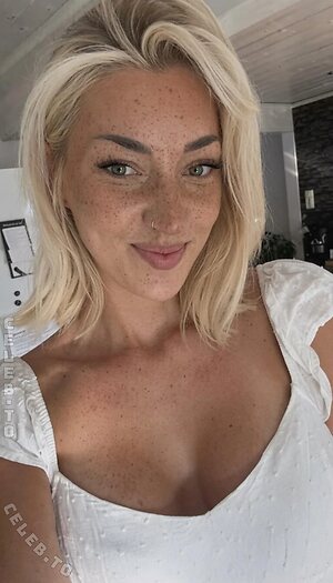Starletnova photo