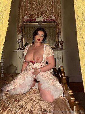 Stefania Ferrario Nude Leaked Photo #129