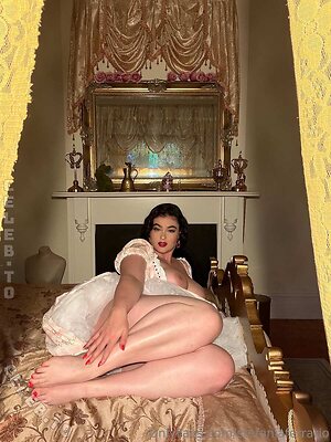 Stefania Ferrario Nude Leaked Photo #140