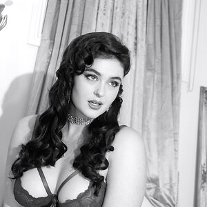 Stefania Ferrario leaked photo #960