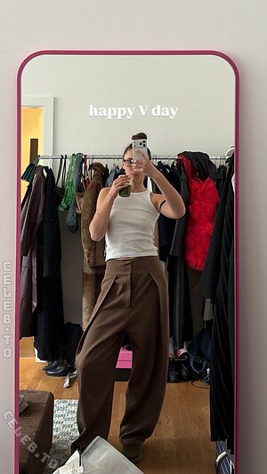 Stefanie Giesinger Nude Leaked Photo #4