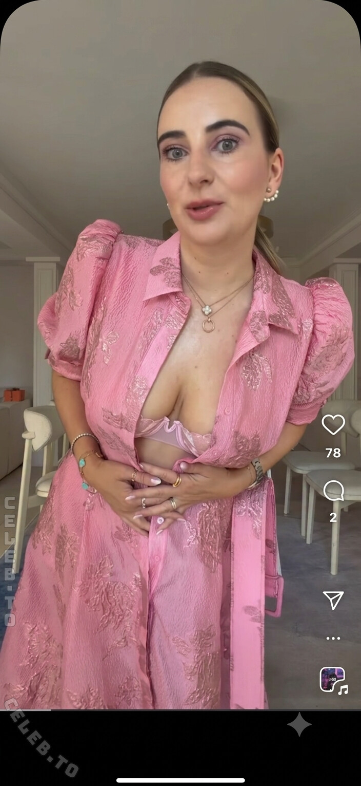 Stefanie Helen photo