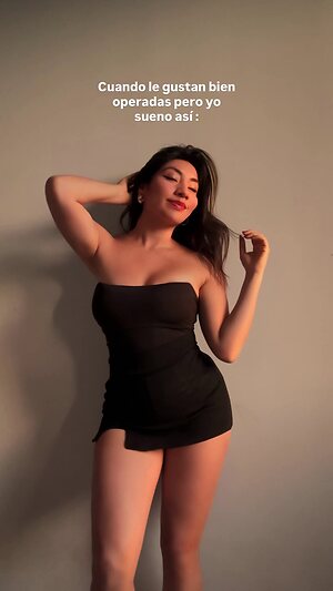 Stefanny Oré leaked photo #6