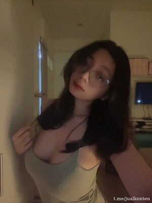 Steffany leaked photo #12
