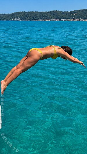 Steffi Brungs photo