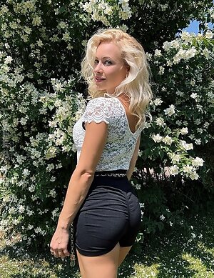 Steffi Landerer Nude Leaked Photo #8