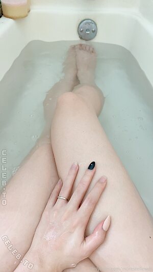 Stella Chuu Nude Leaked Photo #53