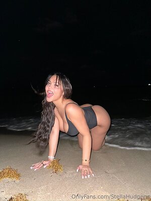Stella Hudgens (OF) collection