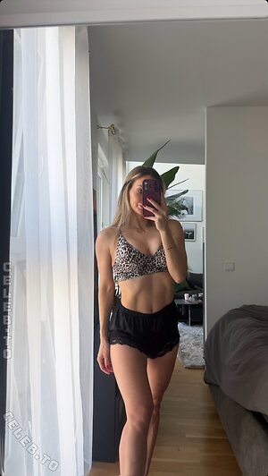 Stephanie Baessler Nude Leaked Photo #12