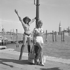 Stephanie Beacham leaked photo #12