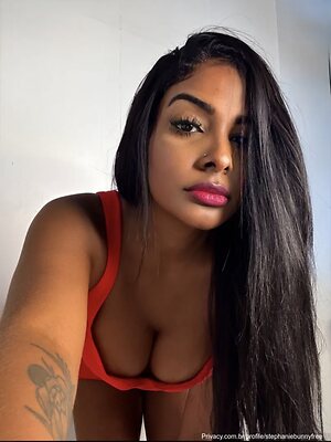 Stephanie Bunny leaked photos