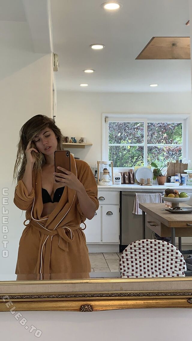 Stephanie Cayo leaked photos