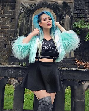 Stephanie Michelle