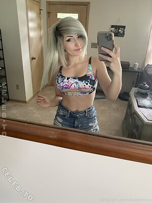 Stephanie Roozu Nude Leaked Photo #275