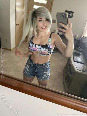 Stephanie Roozu Nude Leaked Photo #276