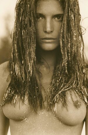 Stephanie Seymour leaked photo #24