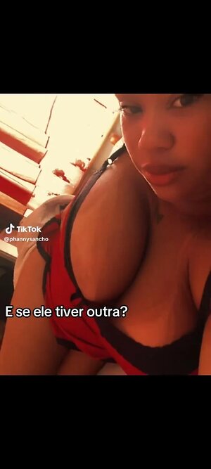 Stephanny Nude Leaked Photo #9