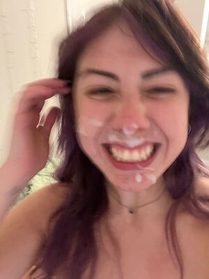 Stephslone leaked photo #12