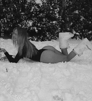 Sterre Meijer Nude Leaked Photo #11