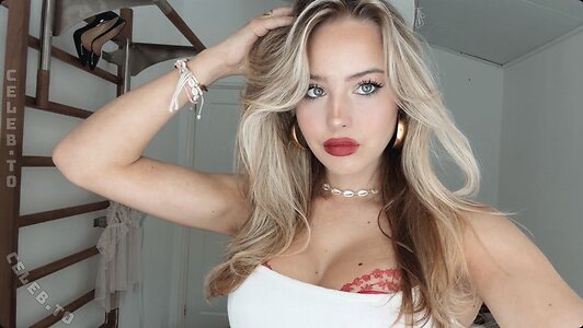 Sterre Meijer Nude Leaked Photo #35