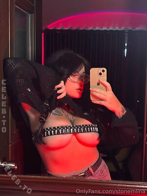 stonemlina Nude Leaked Photo #8