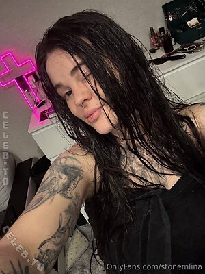 stonemlina Nude Leaked Photo #297