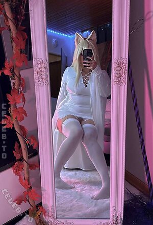 Strelizia666 Nude Leaked Photo #2