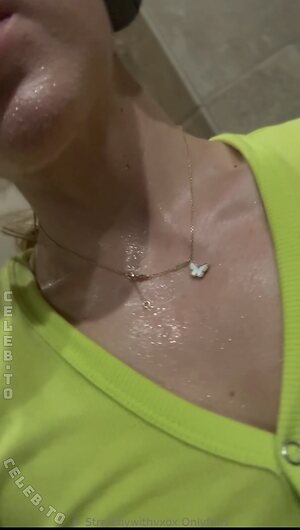 stretchwithvxox