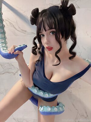 Suakirin Nude Leaked Photo #62