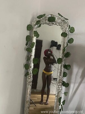 Succubus leaked photo #2